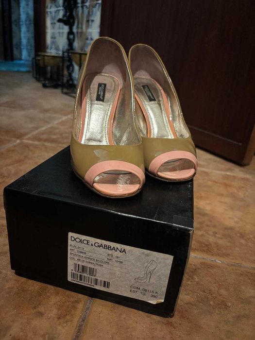 Vendo 5 pares de sapatos alto