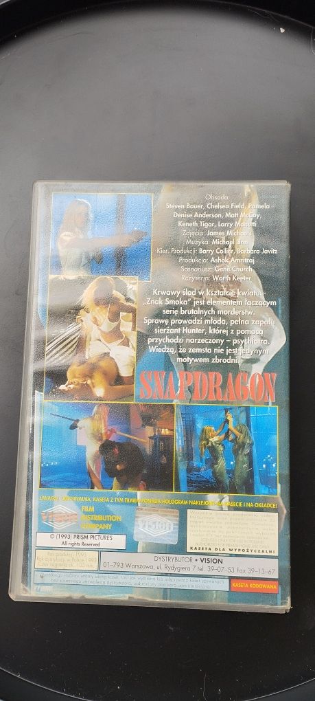 Kaseta VHS Znak smoka (Snapdragon, 1993) – thriller, Pamela Anderson