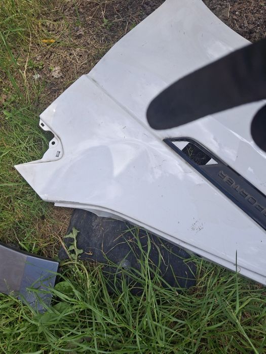 Vw Transporter T6 Multivan błornik lewy przod ladny