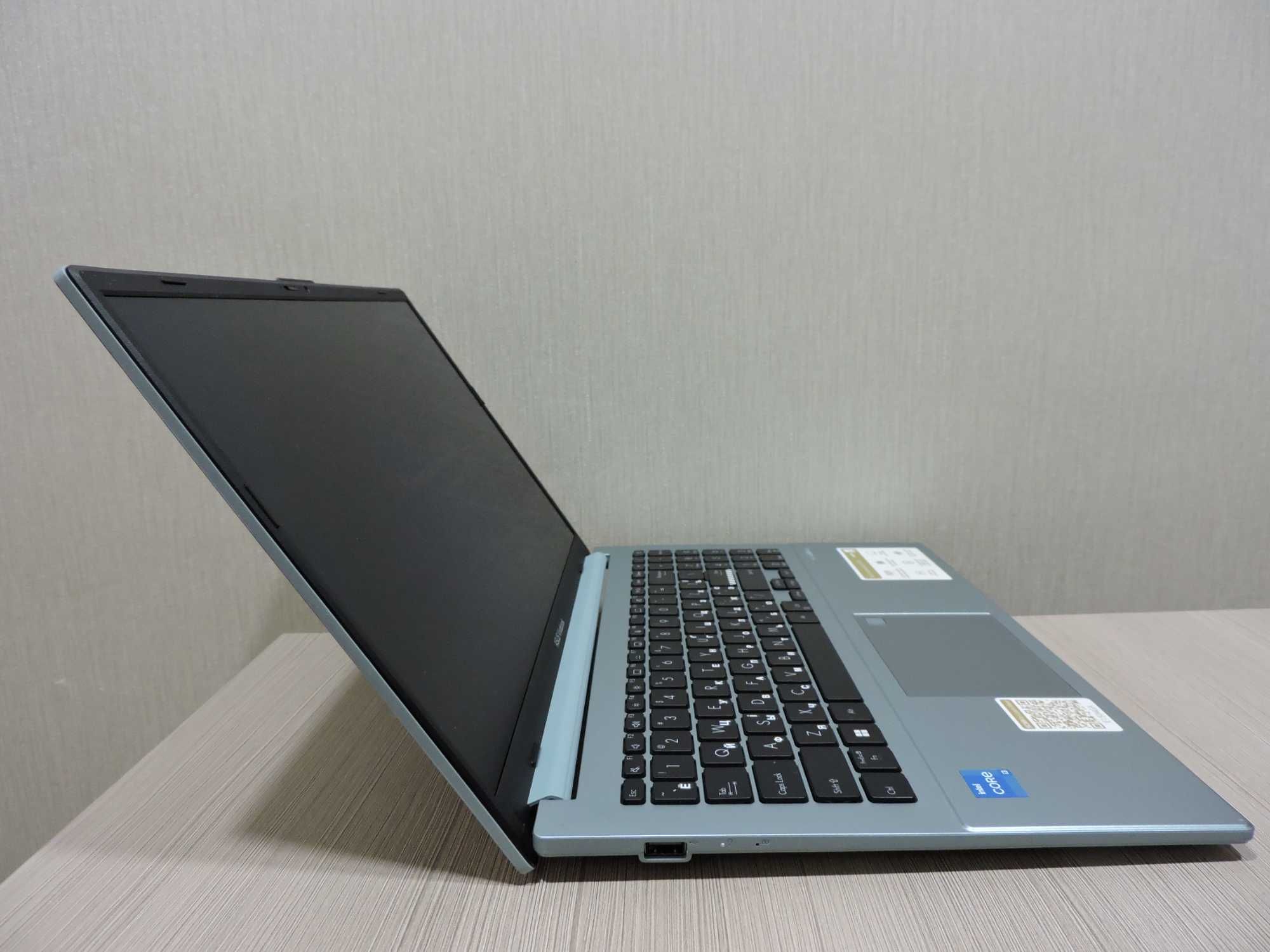 8 ядерный Asus Vivobook/15,6" Full HD/I3-N305/8GB/SSD 256/подсветка