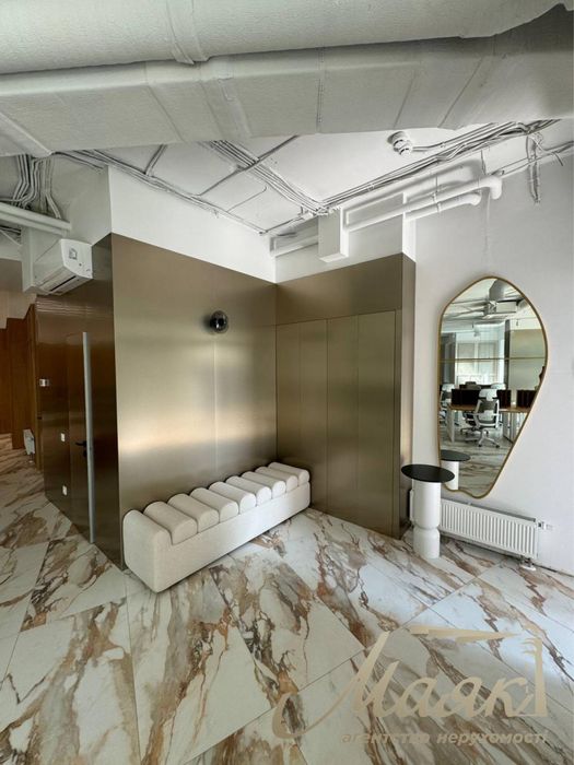 Аренда меблированного офиса 300 кв.м. ЖК Busov Hill Печерск