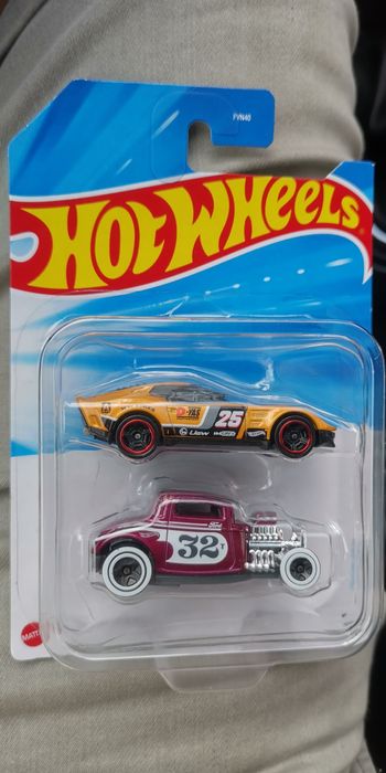 Hotwheels pack 2