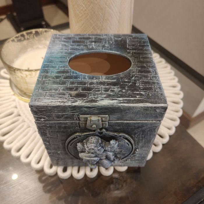 Chustecznik ręcznie robiony