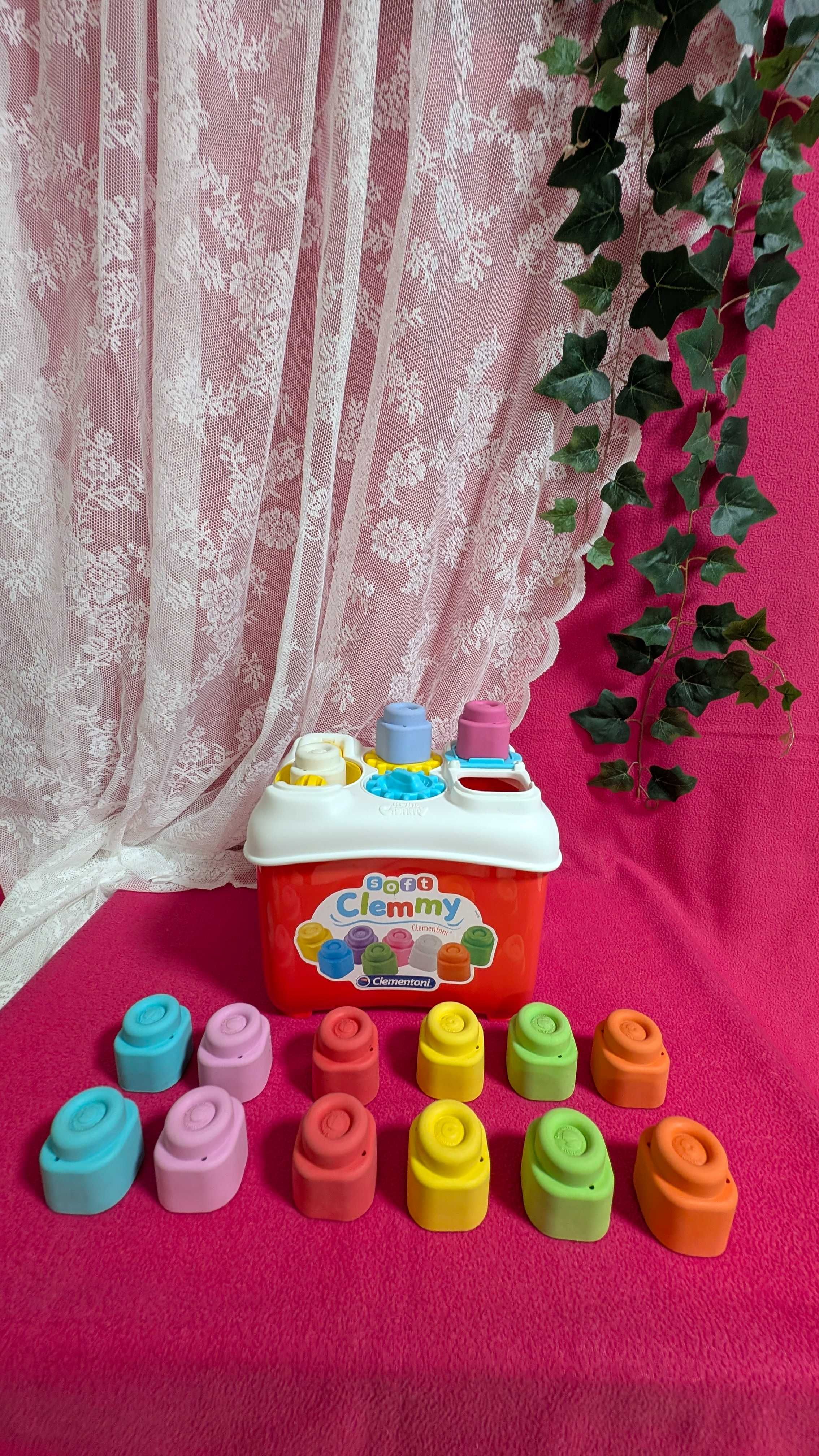 Pack com 7 Brinquedos de Bebé