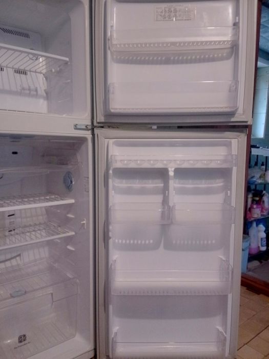 Холодильник Samsung ( Срочно )