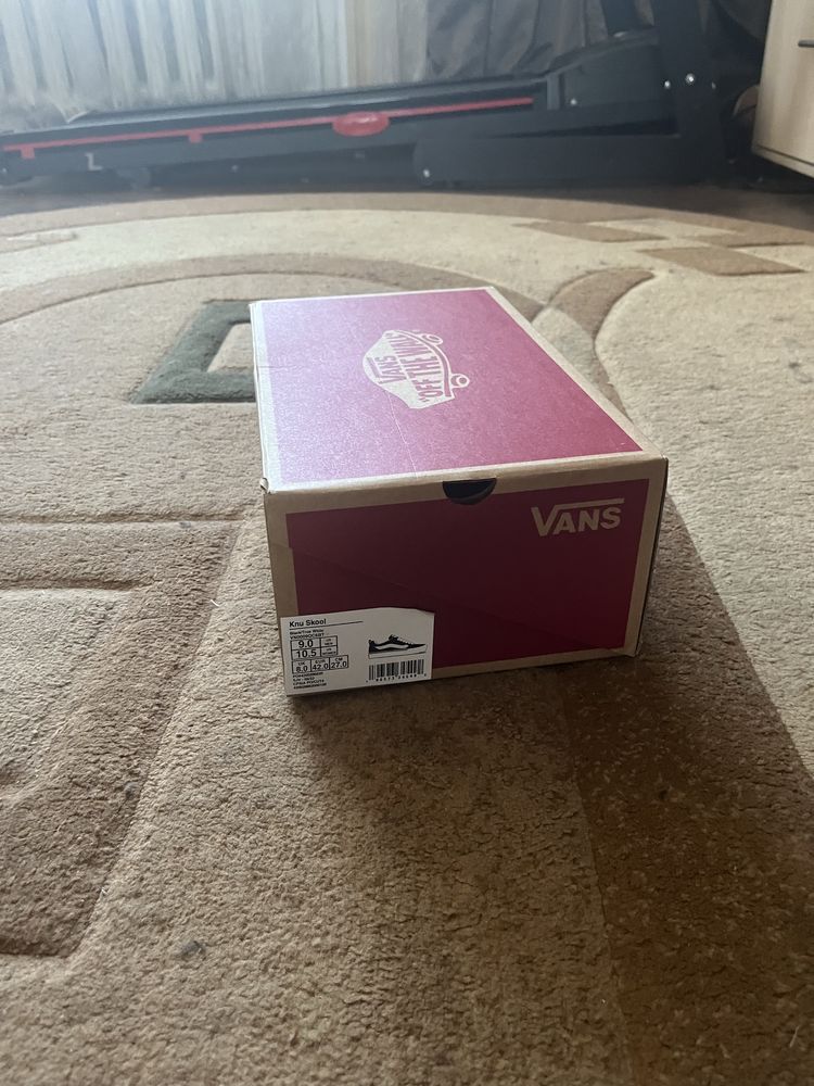 Кроссовки Vans knu skool