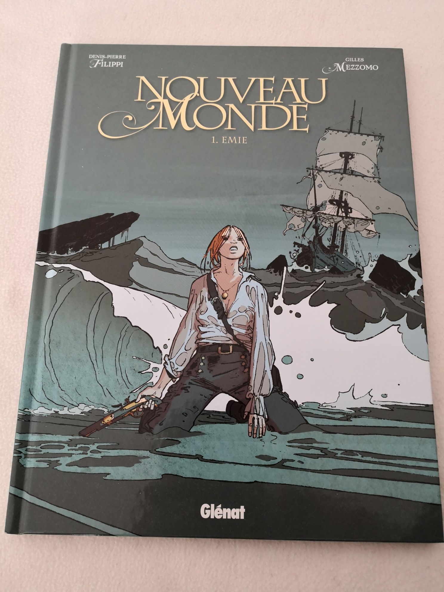Livro BD em francês - Le Nouveau Monde 1