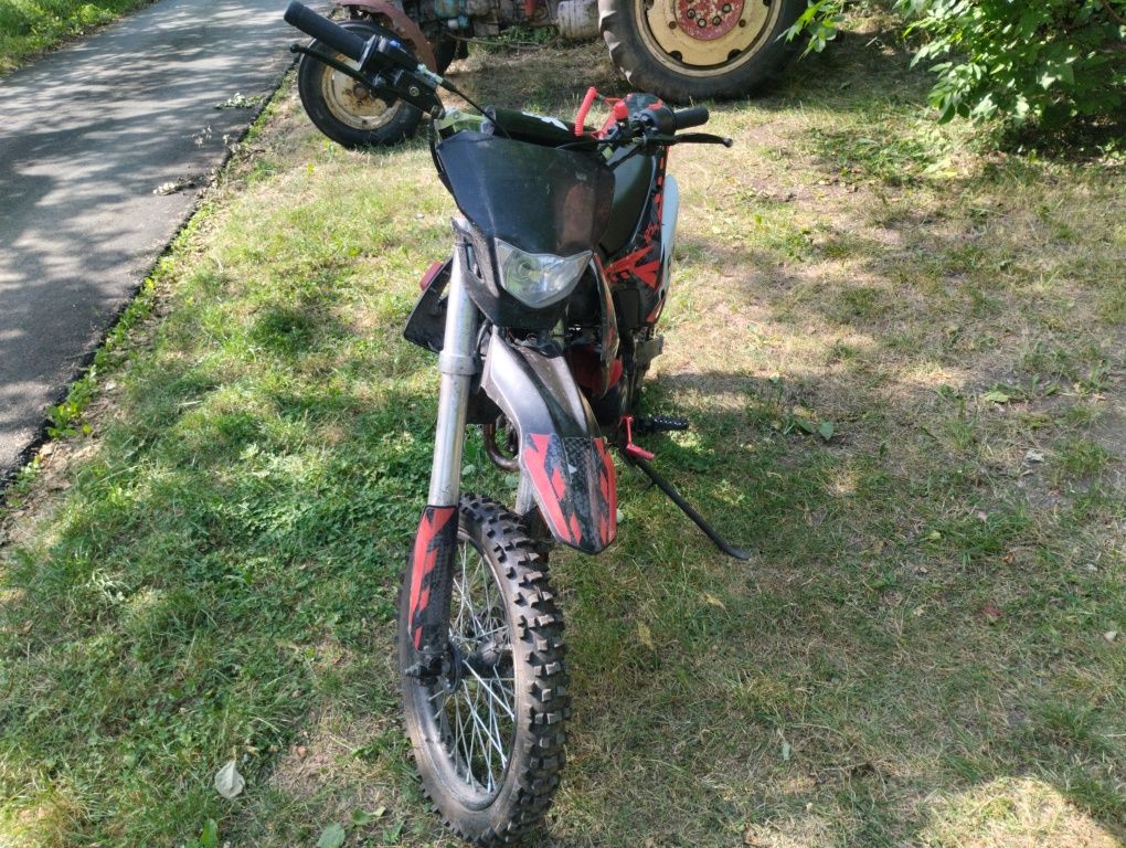 Cross xtr 616 125cc