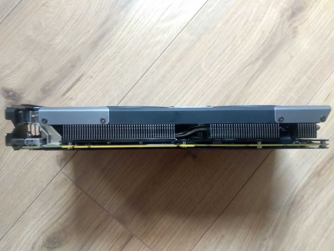 Відеокарта EVGA GeForce GTX 1080 FTW GAMING ACX 3.0