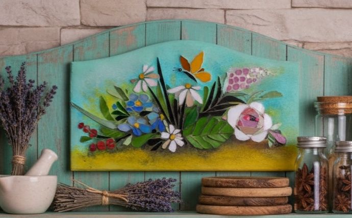 Ręcznie robiona, artystyczna mozaika ze szkła witrażowego