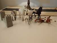 Schleich konie koniki figurki przeszkoda dorosłe źrebak ZESTAW 1