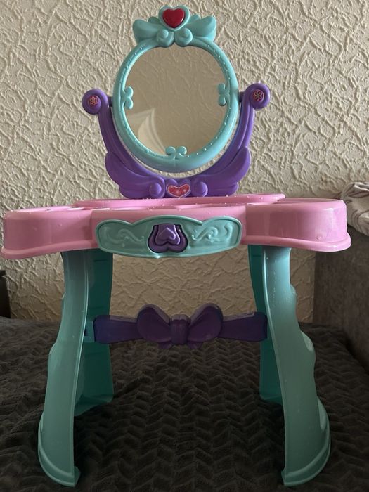 Дитячий ігровий столик