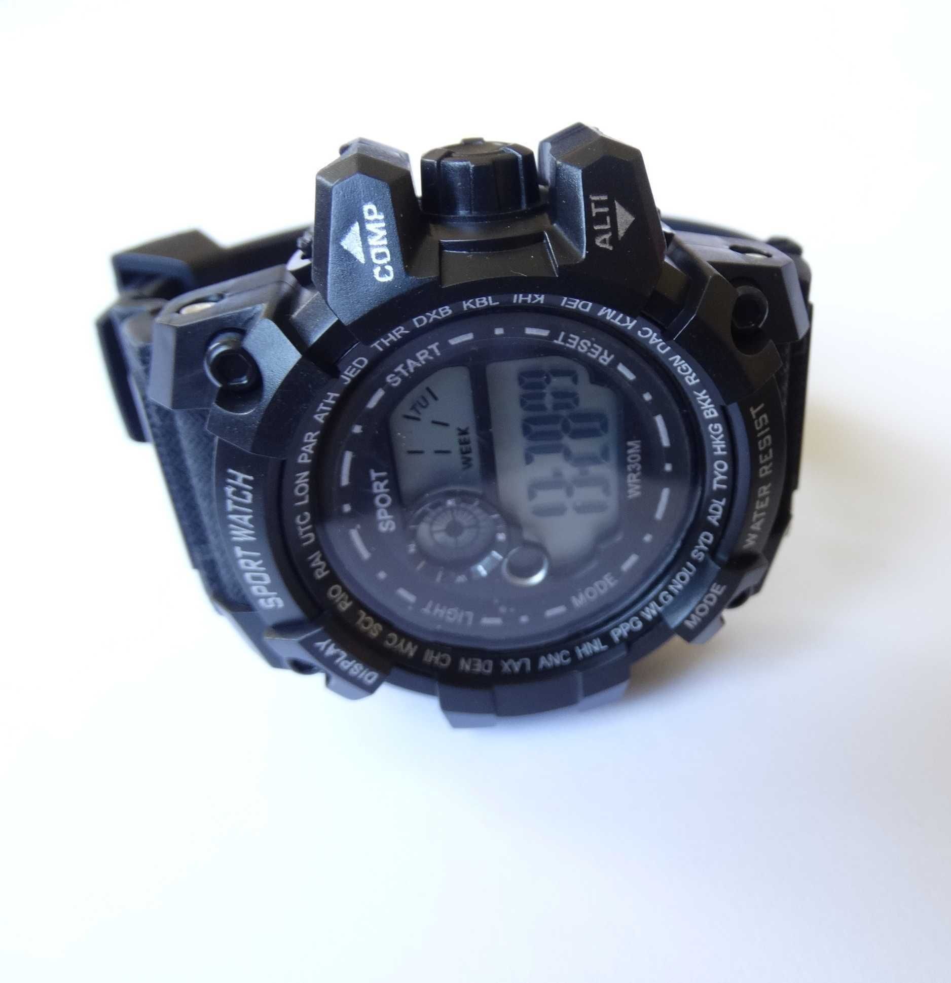 Zegarek męski elektroniczny kwarcowy militarny sportowy z datownikiem