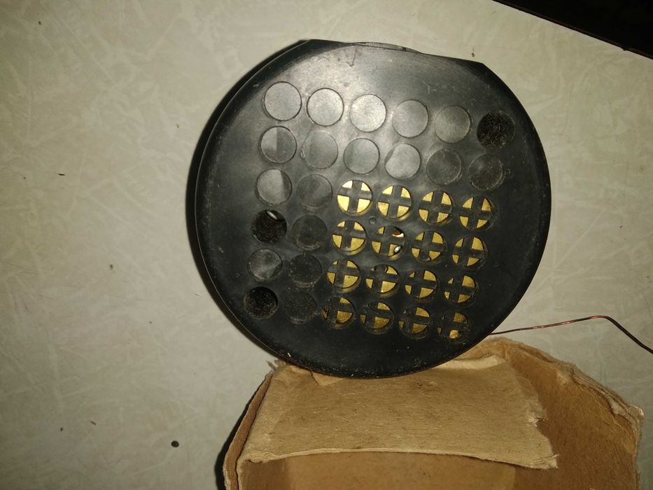 радіодеталь устройство тональное вызывное постоянного тока