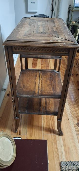 Móvel do século XIX, estilo indefinido  tipo colonial