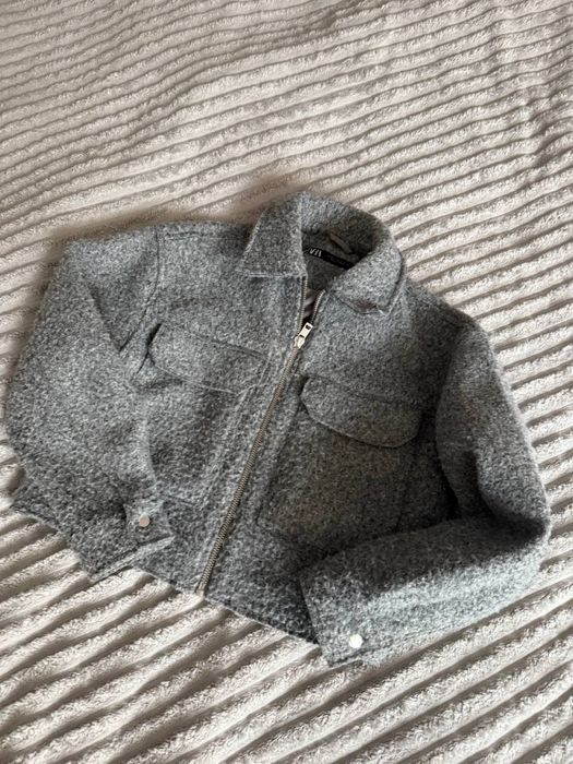 Бомбер сірий ZARA