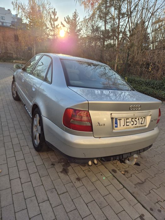 Sprzedam samochód Audi A4