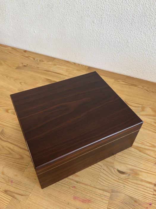 Caixa Humidora para Charutos (Germanus)