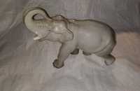 Фигурка фарфоровая (статуэтка) Слон