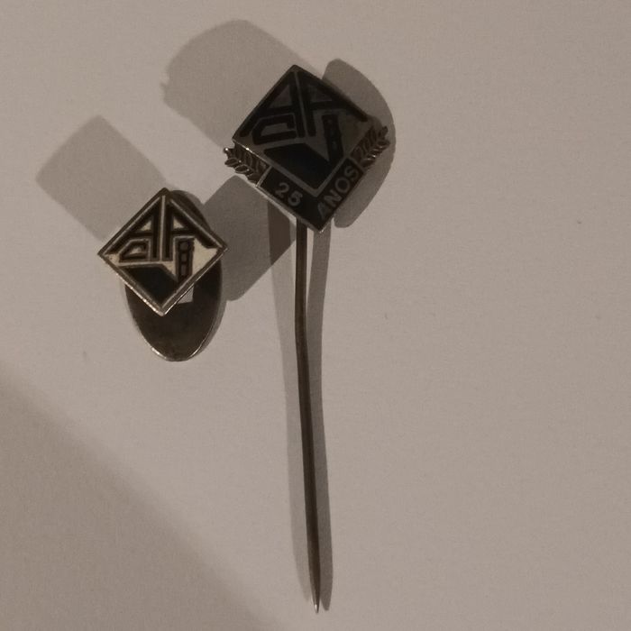 Botao lapela associação Académica de Coimbra em Prata