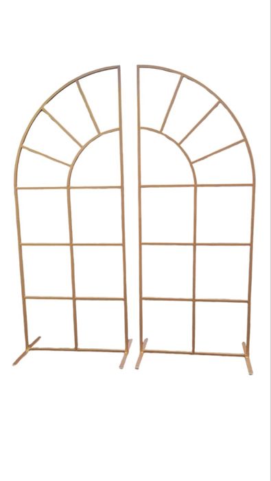 Stelaż metalowy na wynajem brama okiennica podwojna ścianka dekoracje