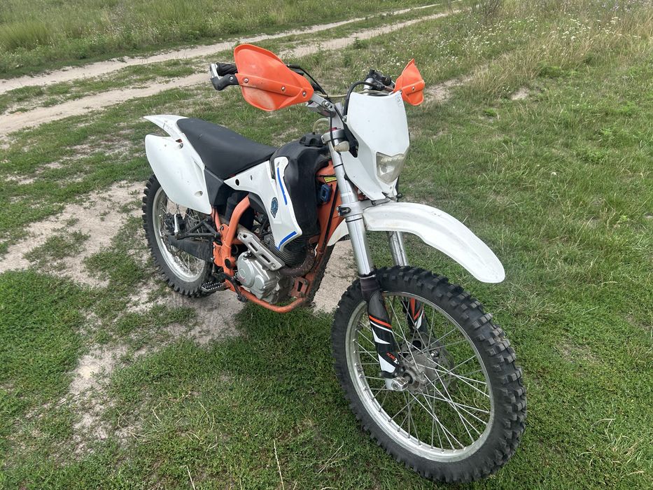 Ендуро Мотоцикл Kayo t250 обслужен