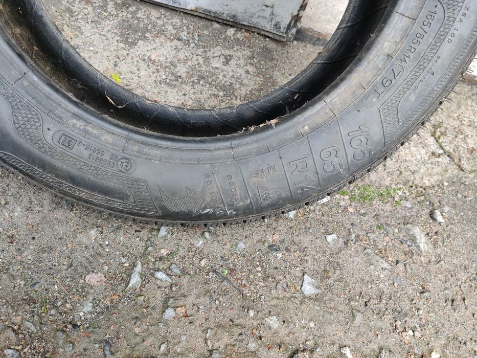 2 комплекта шин (175/65R14; 165/65R14)