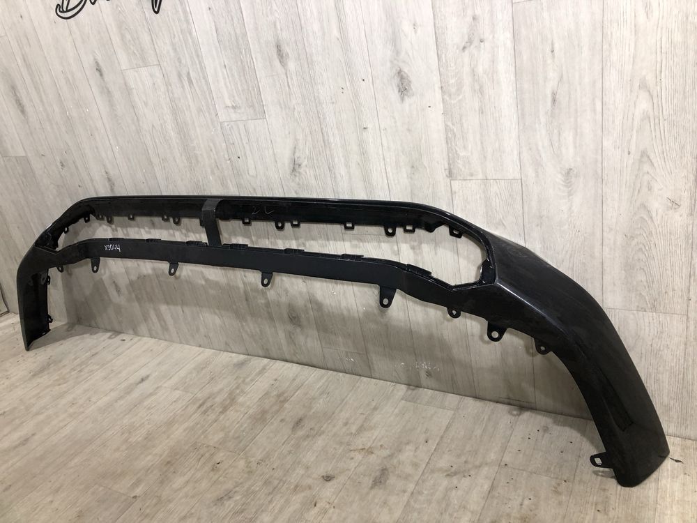 Бампер передний Toyota Rav4 / RAV4 ( 2018 - 2021 г.) спойлер губа