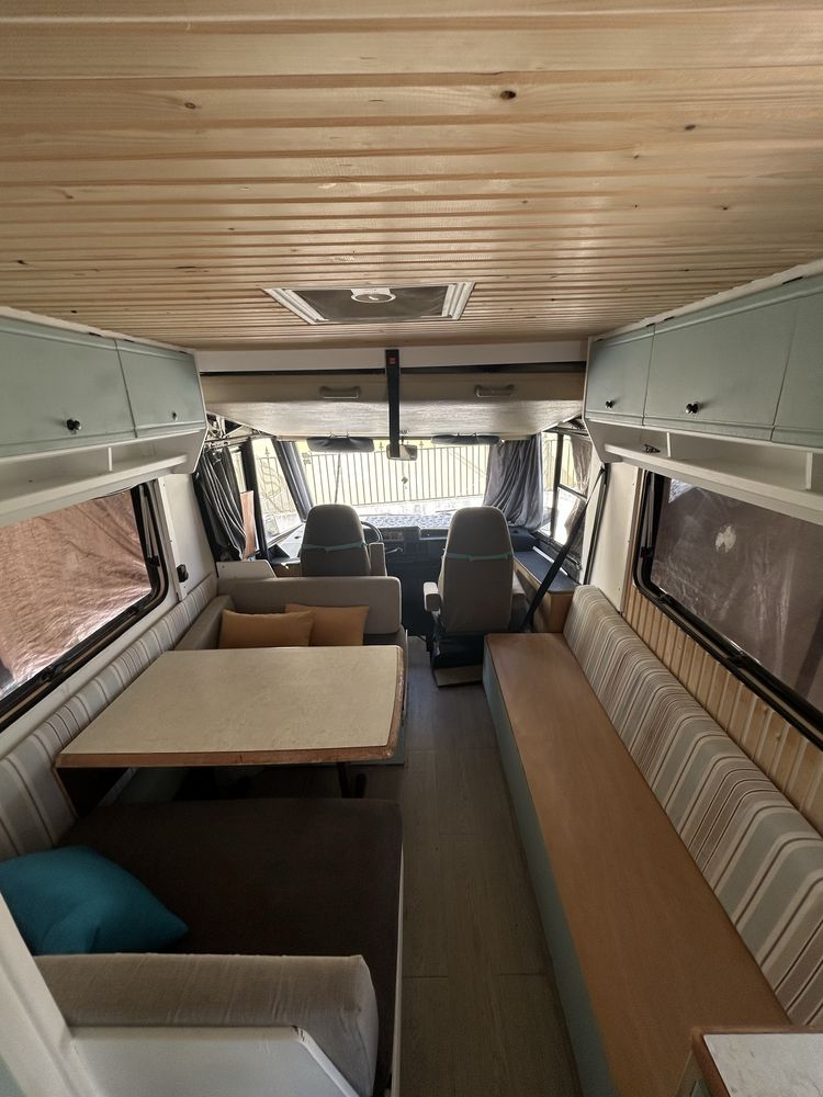 AutoCaravana integral (nāo negociável)