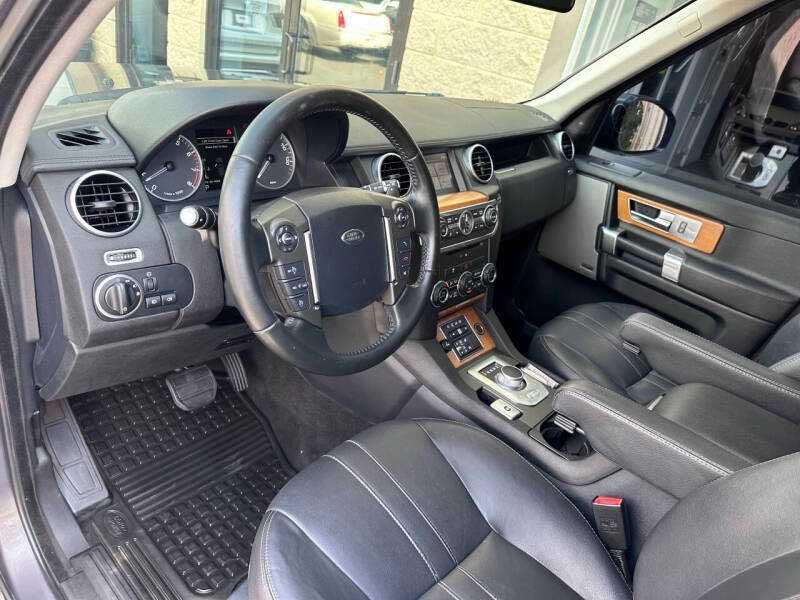 2016 Land Rover LR4