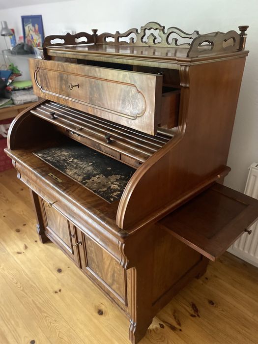 Sekretarzyk Biedermeier