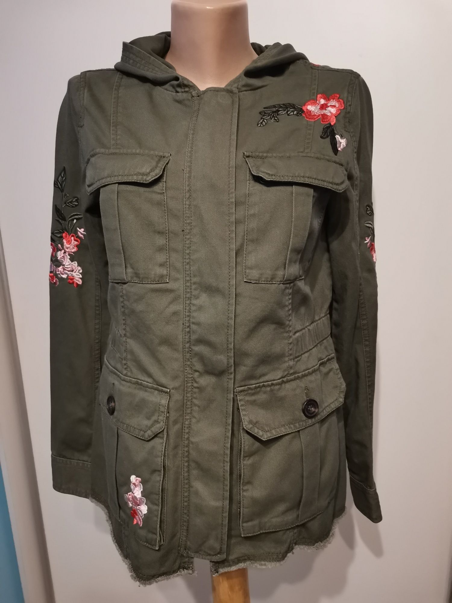 Parka damska wiosenna, lekka Only rozm S, kaptur , khaki, haft, nowa