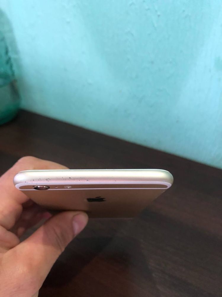 Продам Iphone 6s plus