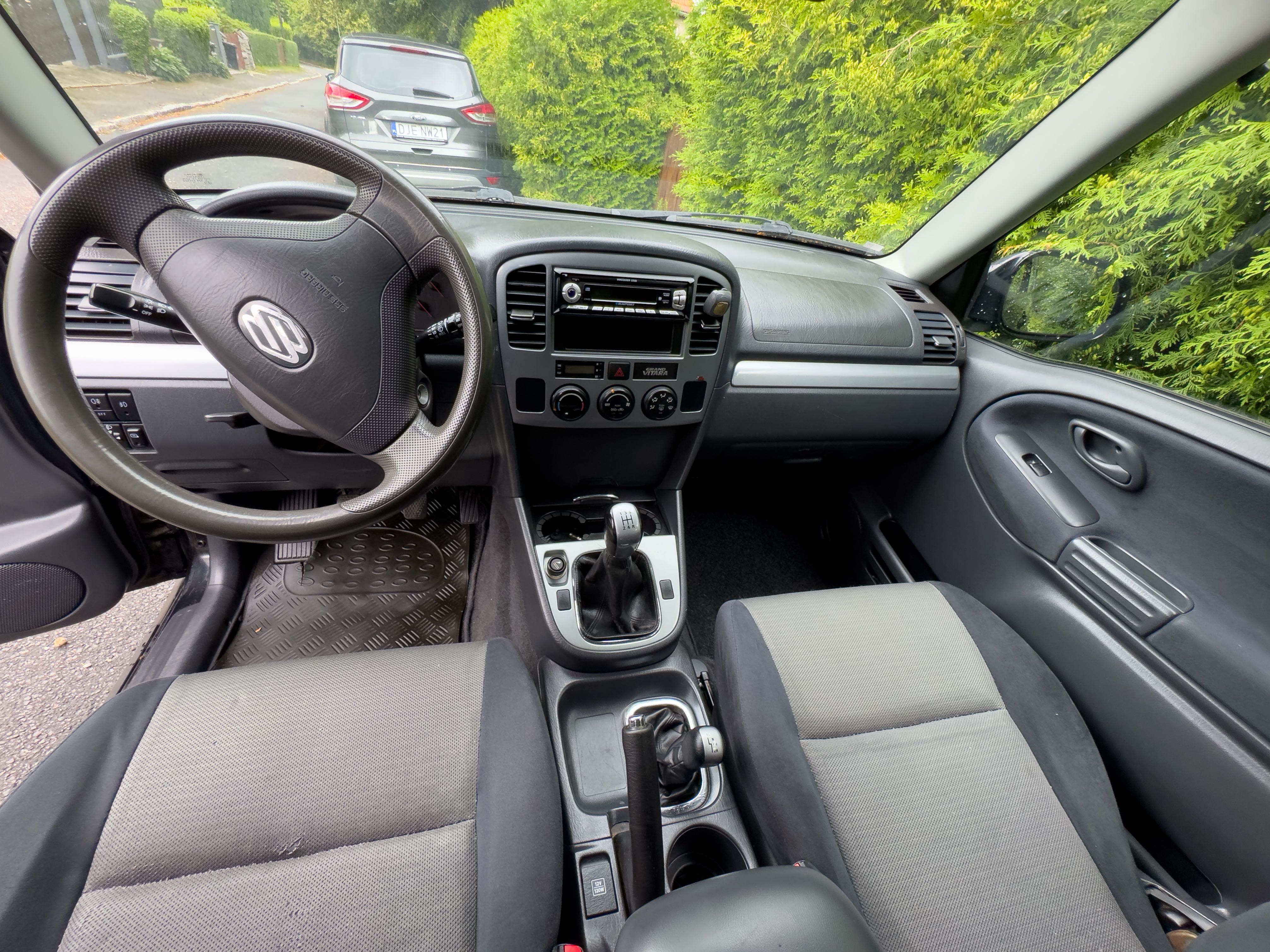 Suzuki Grand Vitara 1.6 benzyna