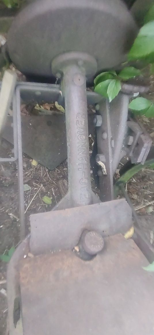 Zabytek Kopaczka konna do ziemniaków niemiecka