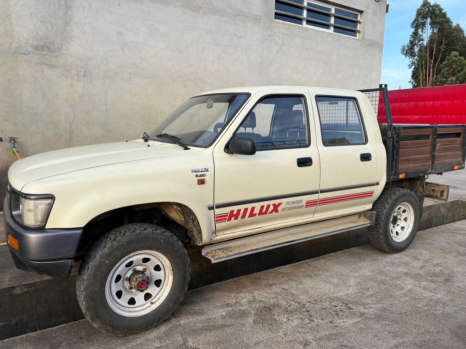 Toyota Hilux 4x4
