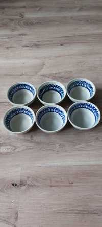 6 ceramicznych misek zdobionych