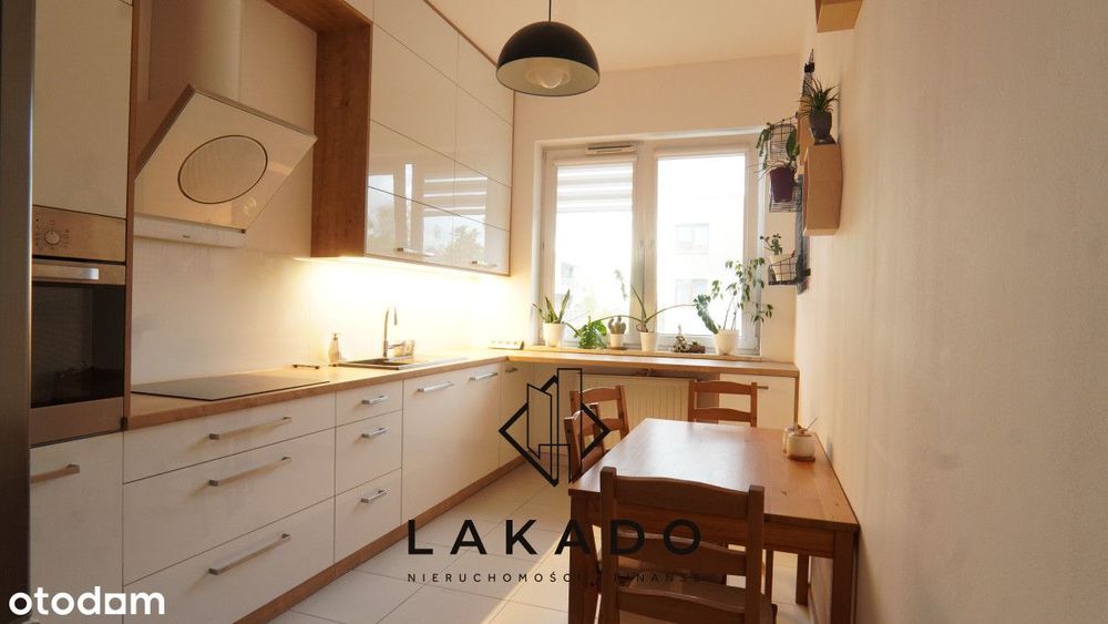 Wyjątkowe M ! Ogromna kuchnia + 2 duże pokoje