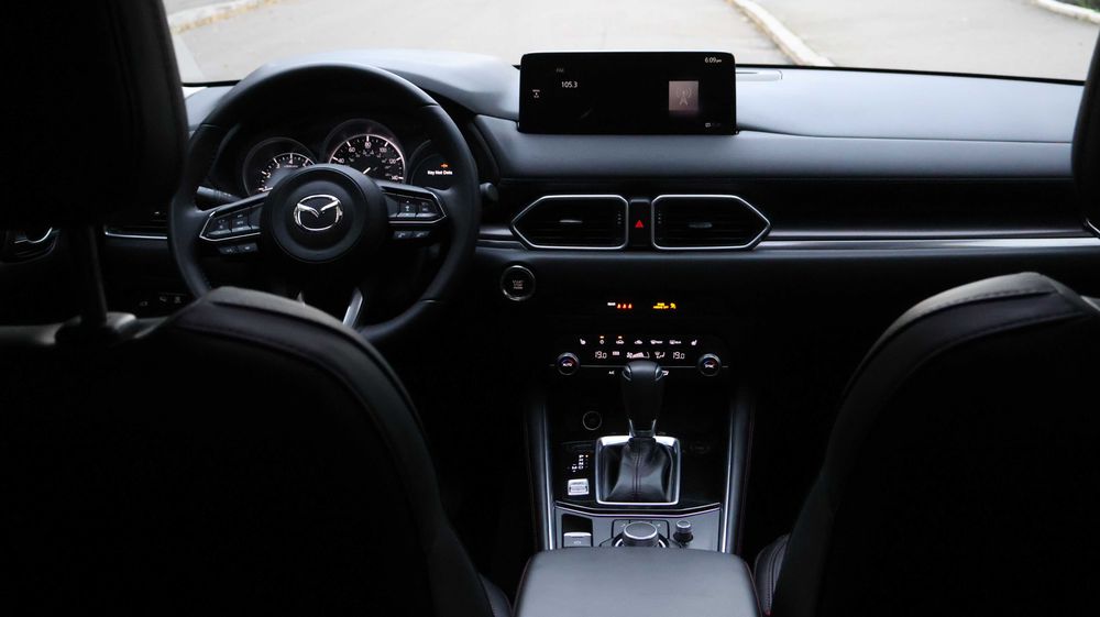 Mazda CX-5, 2024, 2.5 бензин, Carbon Edition
