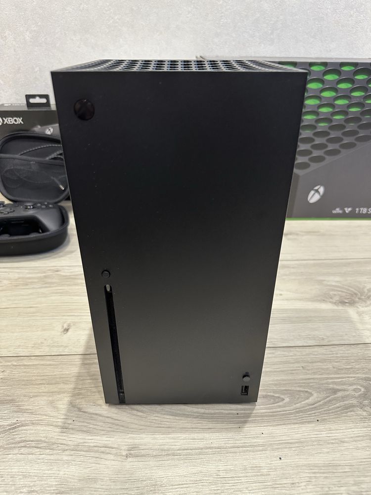 XBOX series X з геймпадом + геймпад Elite Series 2 + Headset
