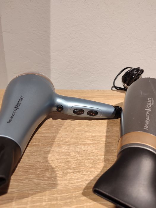 Фен для волосся Remington Shine Therapy PRO