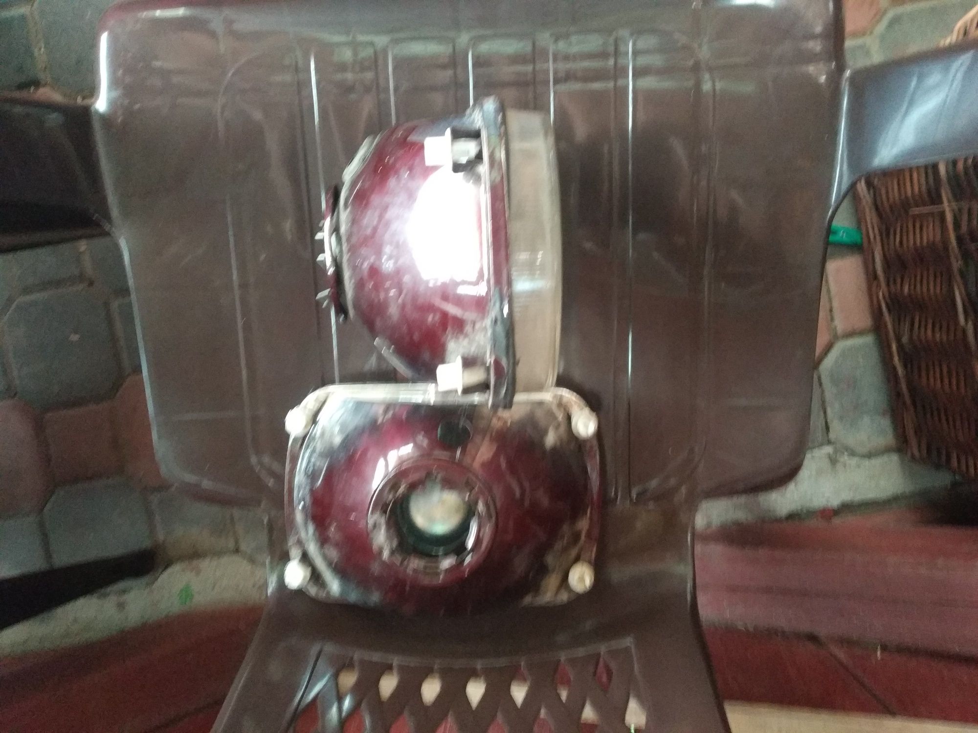 Przednie lampy 126p (maluch)