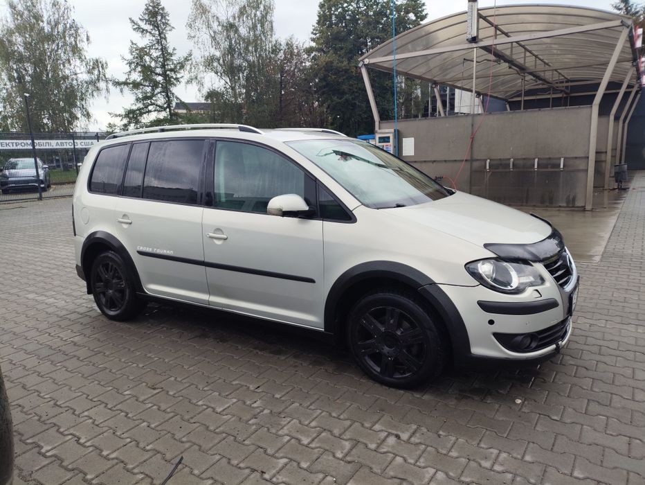 Touran Cross 2008