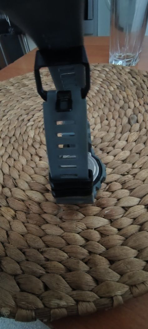 Casio GBA-800 G-SHOCK Bluetooth