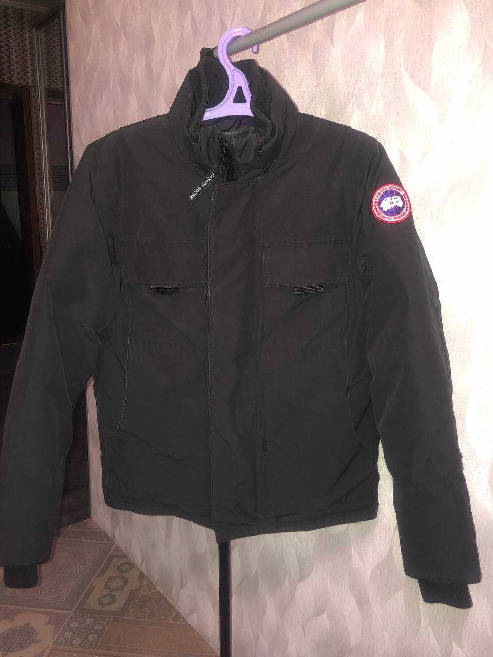 пуховик Куртка Canada Goose