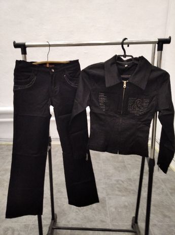 Костюм двойка ( кофта и штаны ) черный