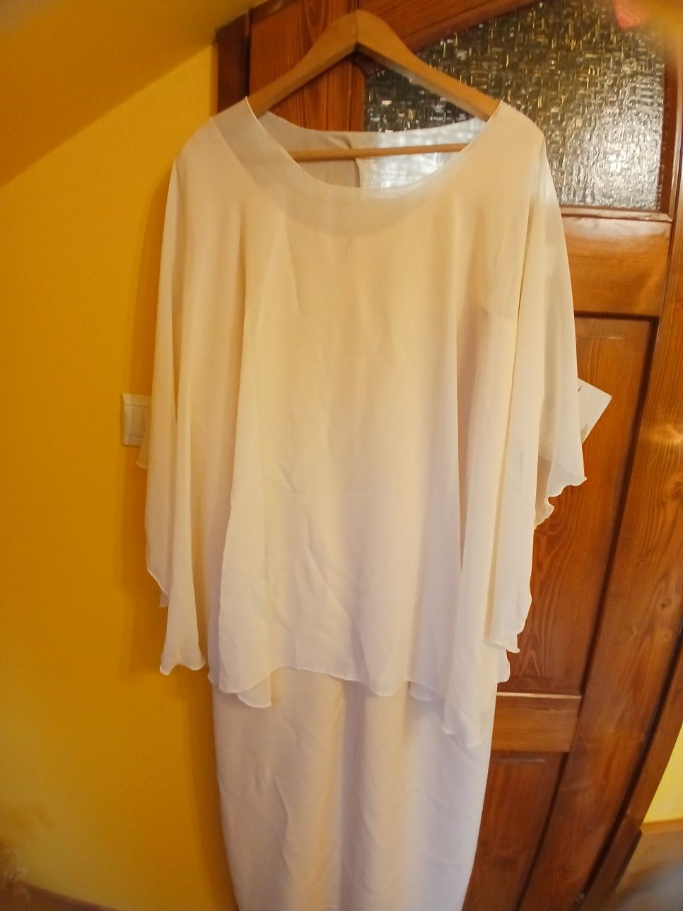 Elegancka sukienka
