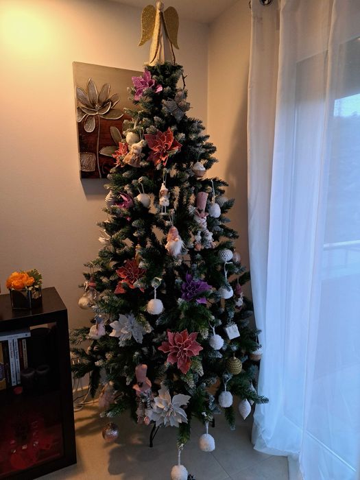 Árvore de Natal 210cm em muito bom estado