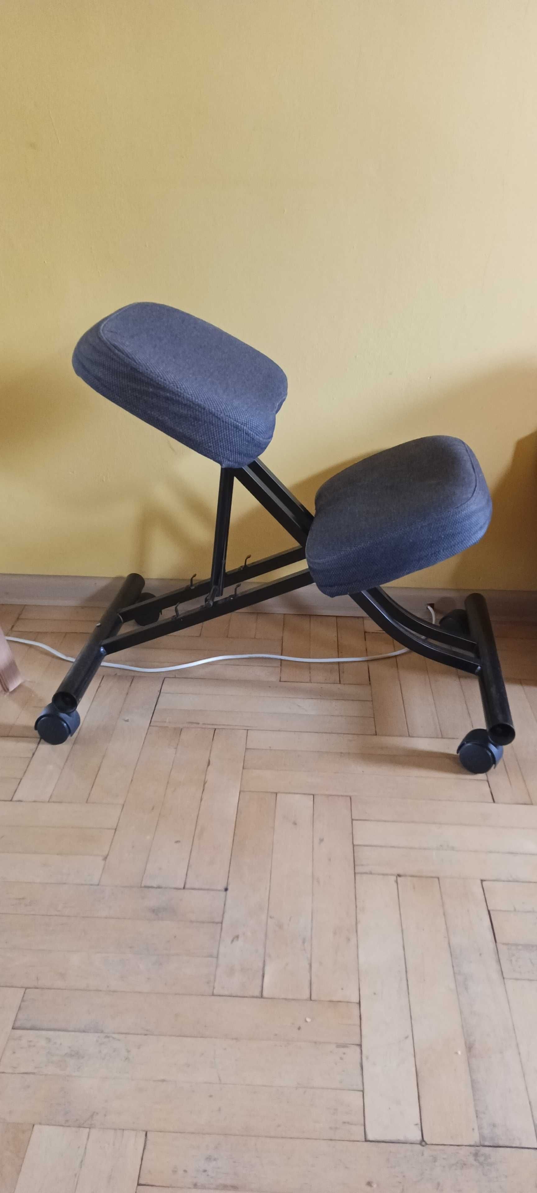 Klęcznik-krzesło
