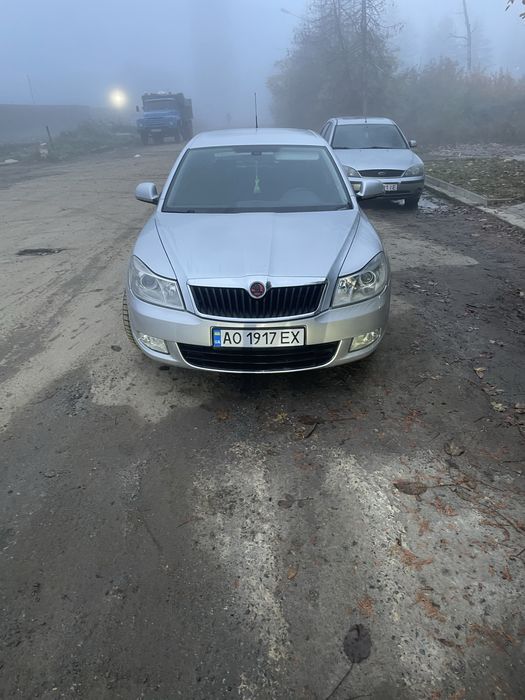 Продам 1.6 дизель хороше состояніє 2011 рік сів поїхав документи поряд